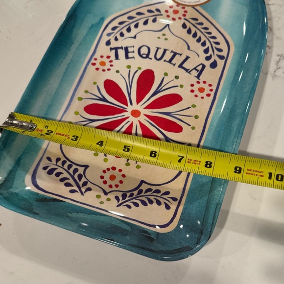 Outdoor Collection 100% Melamine Tequila Bottle Serving Tray - Picture 3 of 4